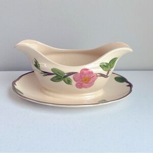 Franciscan 1940’s Desert Rose 8" x 3" Gravy Bowl Made in England